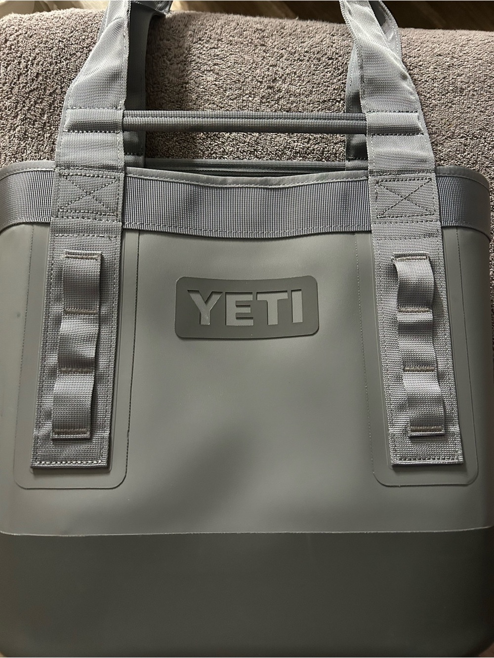 Yeti Camino Tote in Light Gray